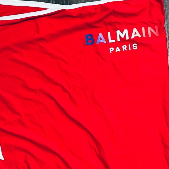 BALMAIN**Swim Coverup Red Pareo***One Size***$540 - Picture 2 of 4